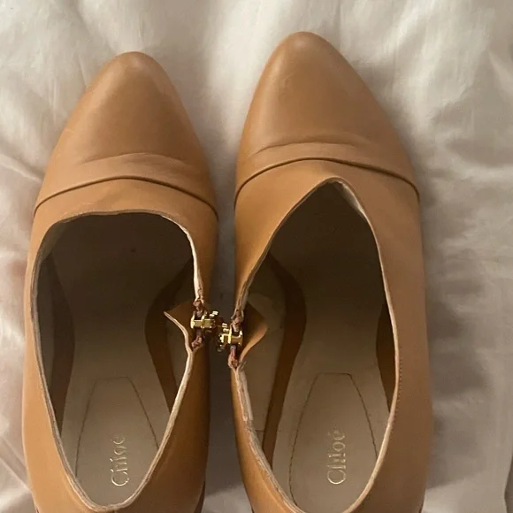 Chloe bootie
